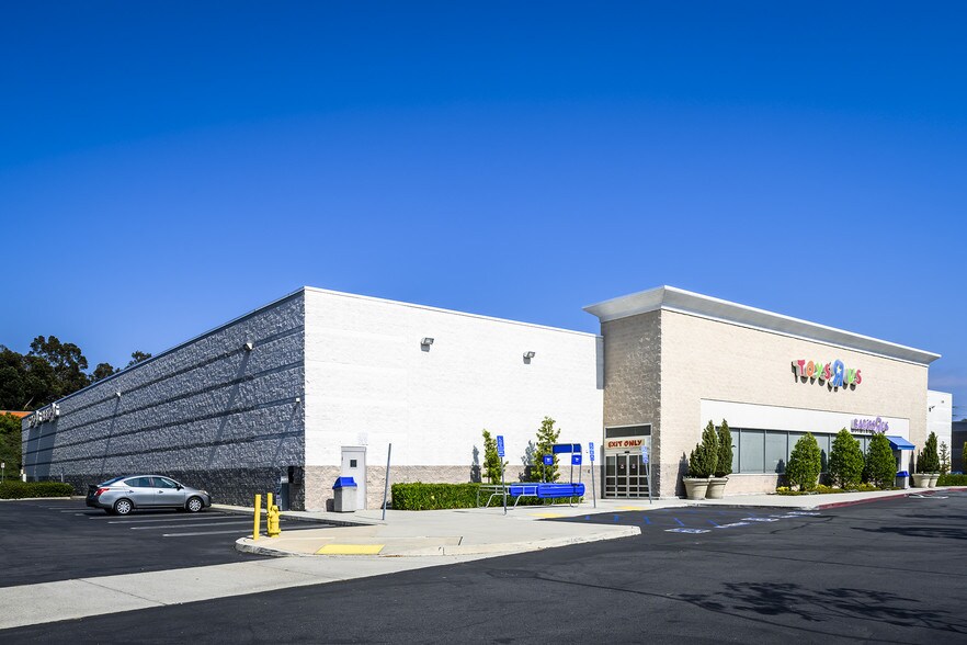 25362 El Paseo, Mission Viejo, CA à vendre - Photo du bâtiment - Image 3 de 19