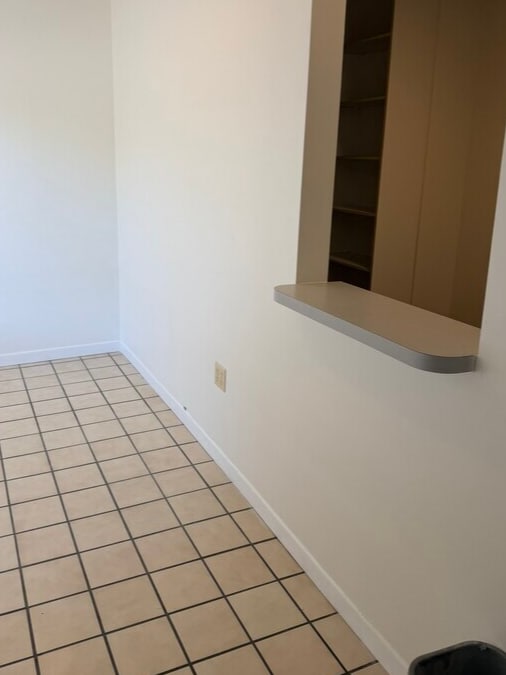 2121 5th Ave N, Saint Petersburg, FL for lease Lobby- Image 1 of 9