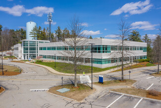 Plus de détails pour 36 Crosby Dr, Bedford, MA - Bureau à louer