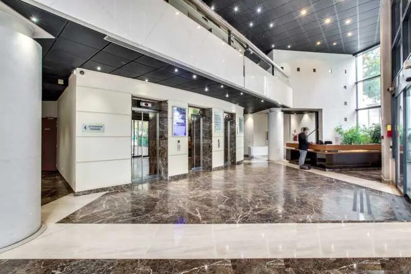 Office in Boulogne-Billancourt for lease - Lobby - Image 3 of 6
