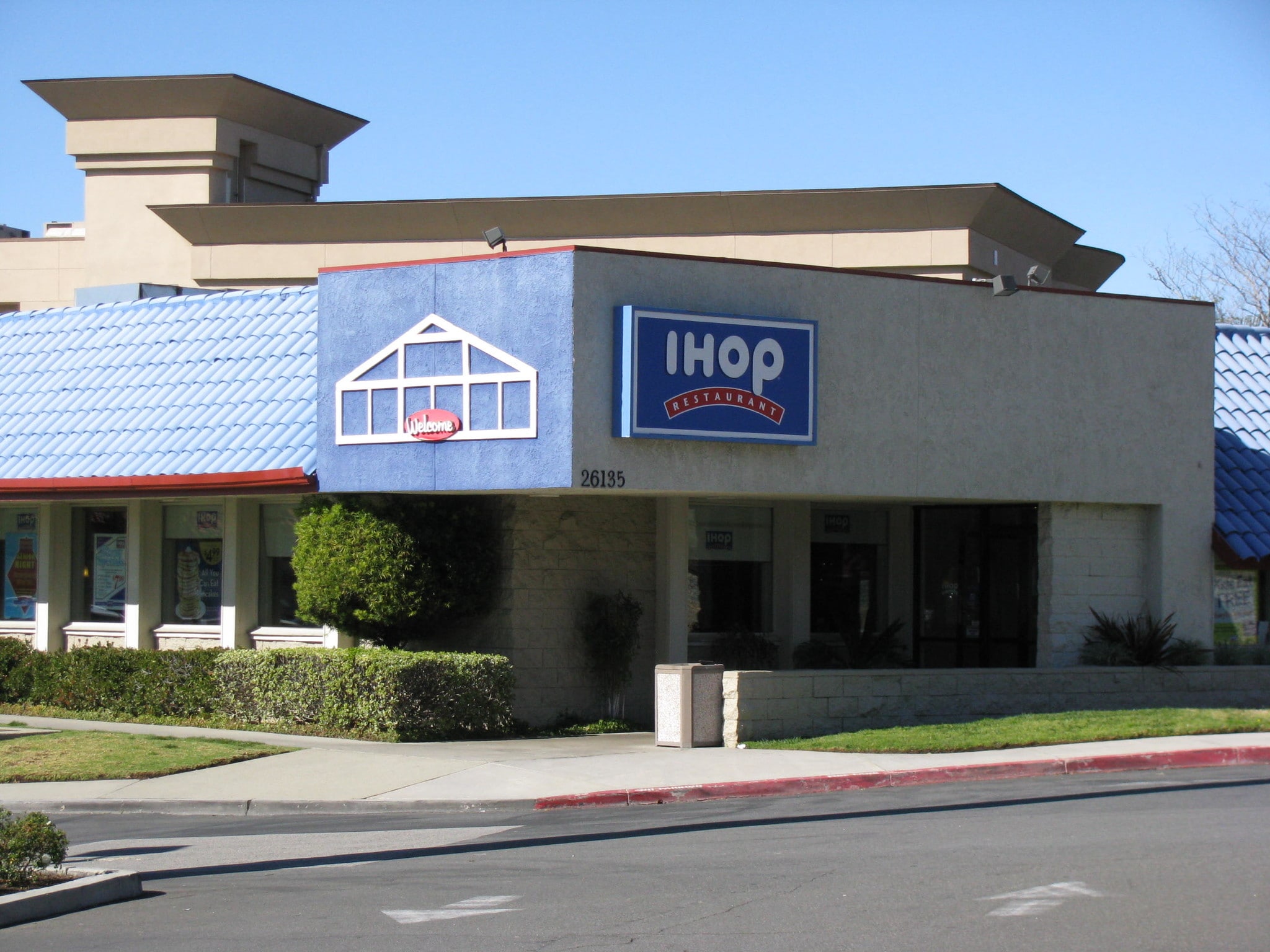 26111 Bouquet Canyon Rd, Santa Clarita, CA for lease Building Photo- Image 1 of 11