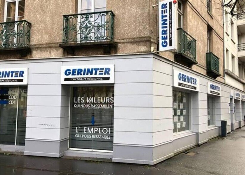 Commerce de détail dans Rennes à louer - Photo du bâtiment - Image 1 de 10