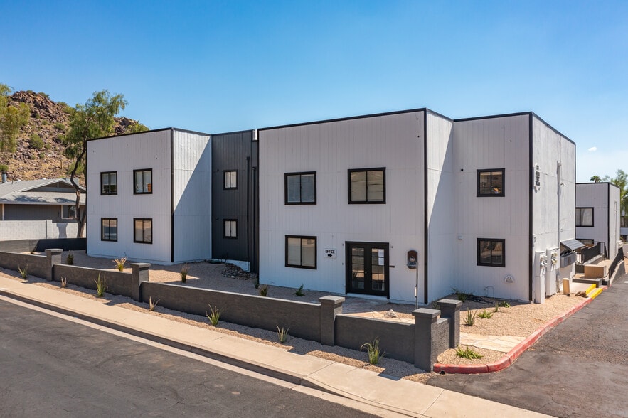 1735 W Cortez St, Phoenix, AZ for sale - Building Photo - Image 2 of 19