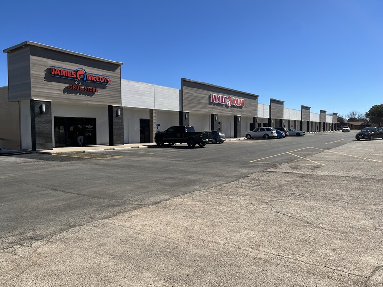 1149 10th St, Abilene, TX for lease - Building Photo - Image 1 of 7