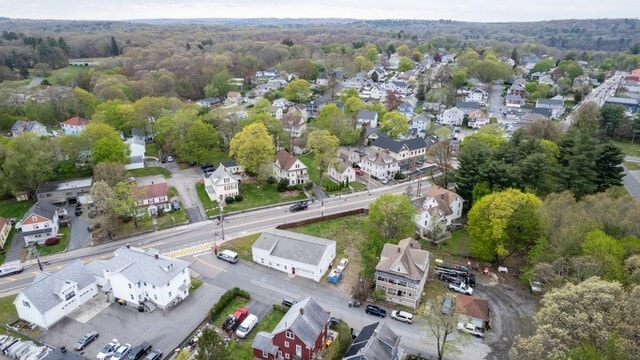 2 Rhubena St, Framingham, MA à vendre - Photo du bâtiment - Image 2 de 12