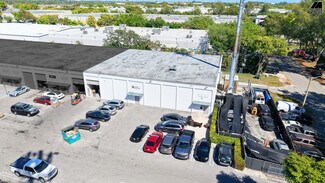 Plus de détails pour 5220-5296 NW 163rd St, Miami Lakes, FL - Industriel à louer