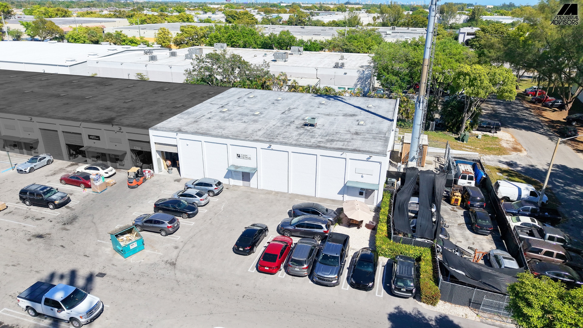 5220-5296 NW 163rd St, Miami Lakes, FL for lease Primary Photo- Image 1 of 9