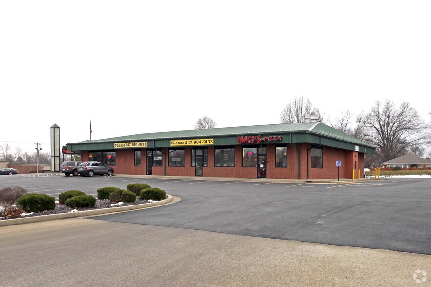 14-26 W Karsch Blvd, Farmington, MO à louer - Photo du bâtiment - Image 2 de 12