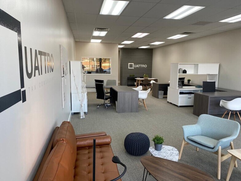 2811 Airline Dr, Houston, TX à louer - Photo du bâtiment - Image 3 de 20