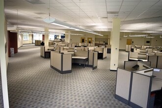 201 Technology Park Dr, Lebanon, VA à vendre Photo intérieure- Image 2 de 6