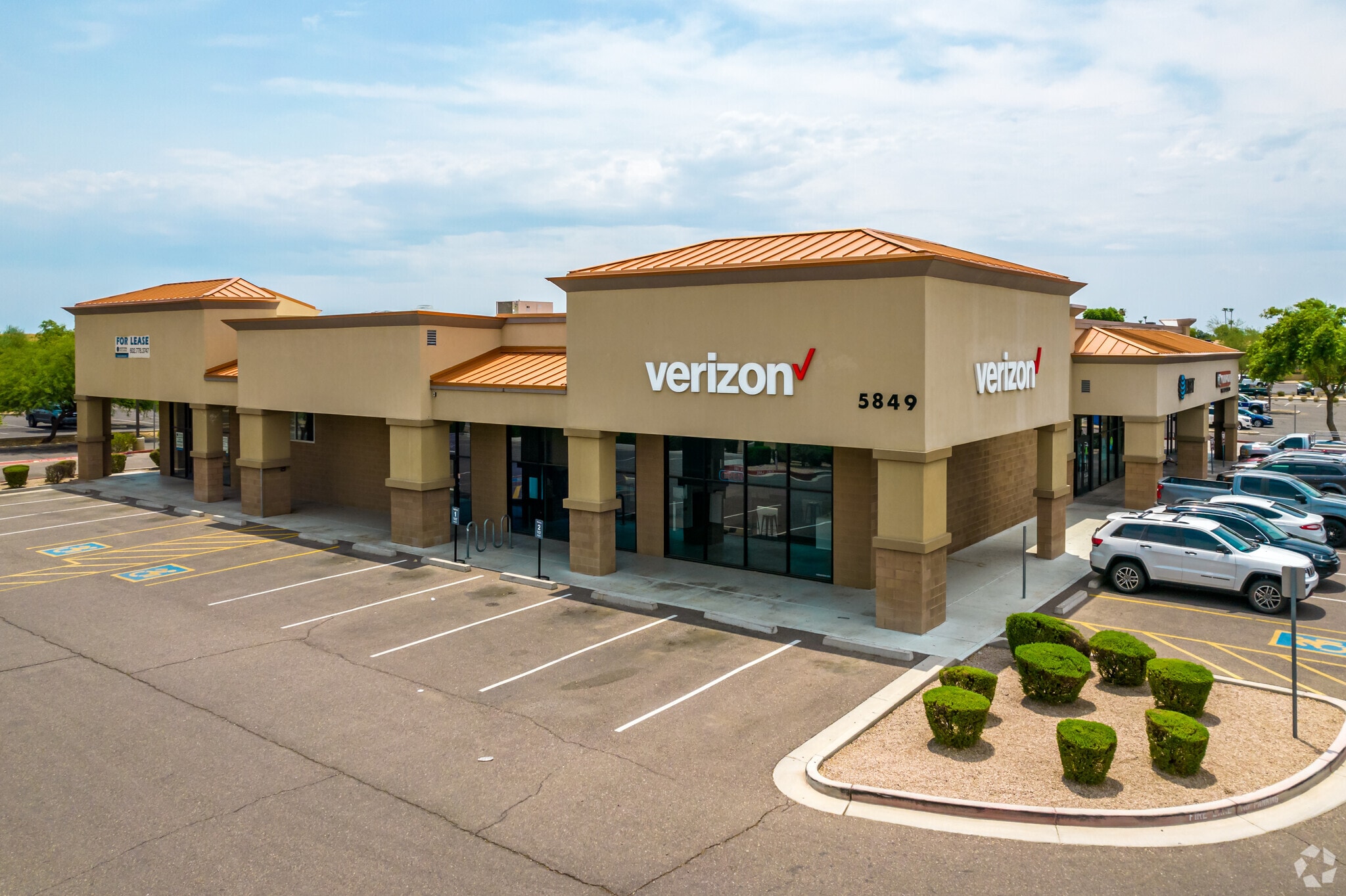 5849 W Northern Ave, Glendale, AZ for lease Primary Photo- Image 1 of 12