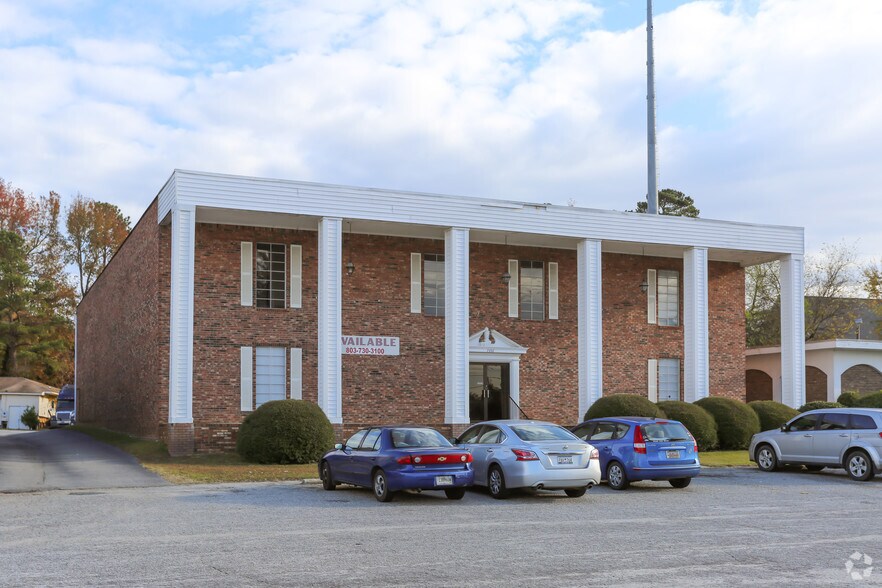 7358 Garners Ferry Rd, Columbia, SC for sale - Building Photo - Image 1 of 6