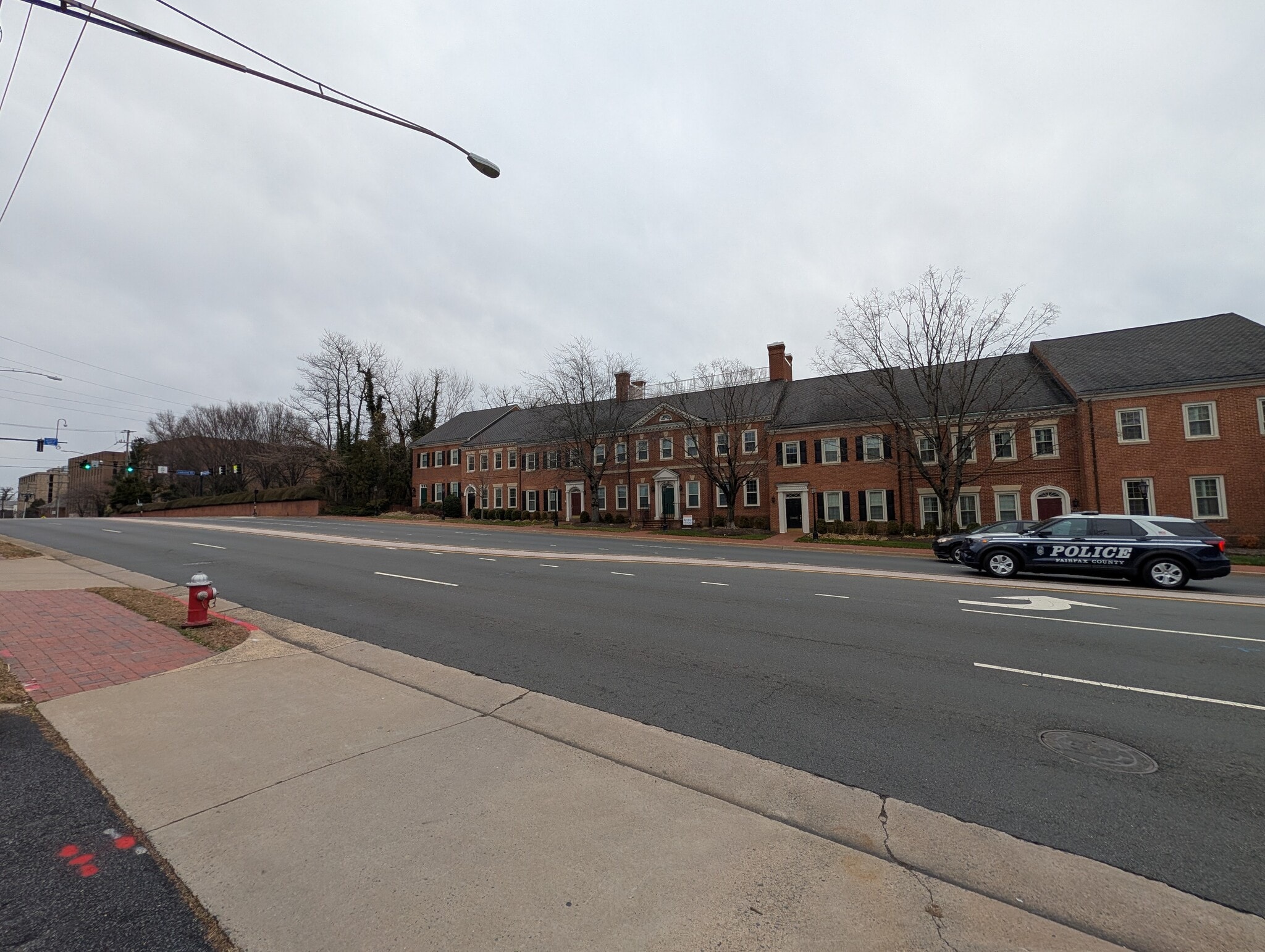 4151-4165 Chain Bridge Rd, Fairfax, VA for lease Interior Photo- Image 1 of 36