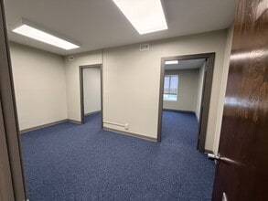 121 S Broadway Ave, Tyler, TX for lease Interior Photo- Image 1 of 3