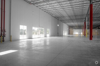 4885 Claude Ramsey Pky, Chattanooga, TN for lease Interior Photo- Image 2 of 6