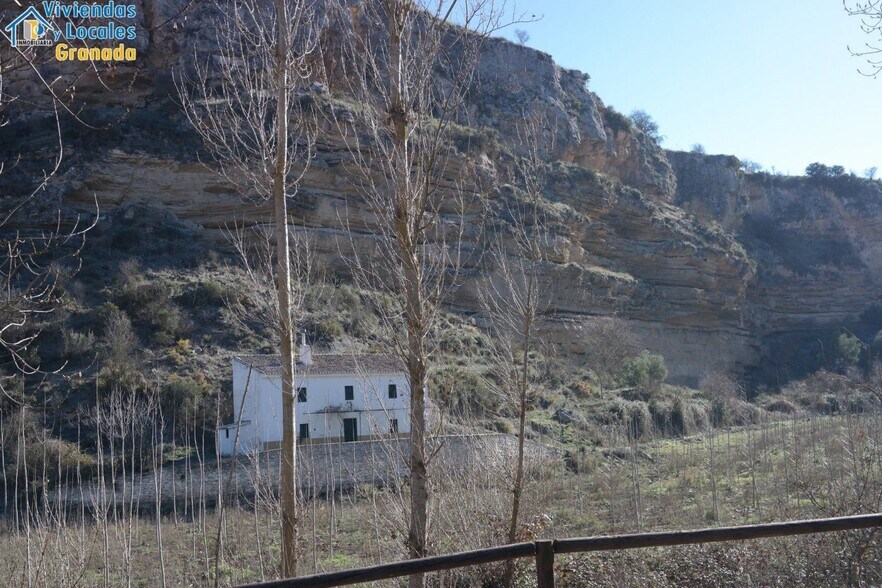 Terrain dans Alhama de Granada, Granada à vendre - Photo du bâtiment - Image 3 de 41