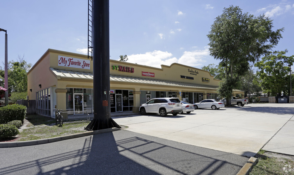 5917 Roosevelt Blvd, Jacksonville, FL for lease - Primary Photo - Image 1 of 14