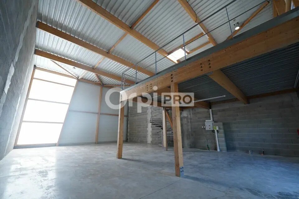 Flex in Saint-Vulbas for sale Interior Photo- Image 1 of 8