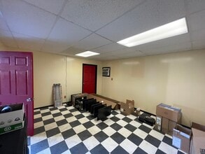 1756 N 168th East Ave, Tulsa, OK à louer Photo du bâtiment- Image 2 de 3