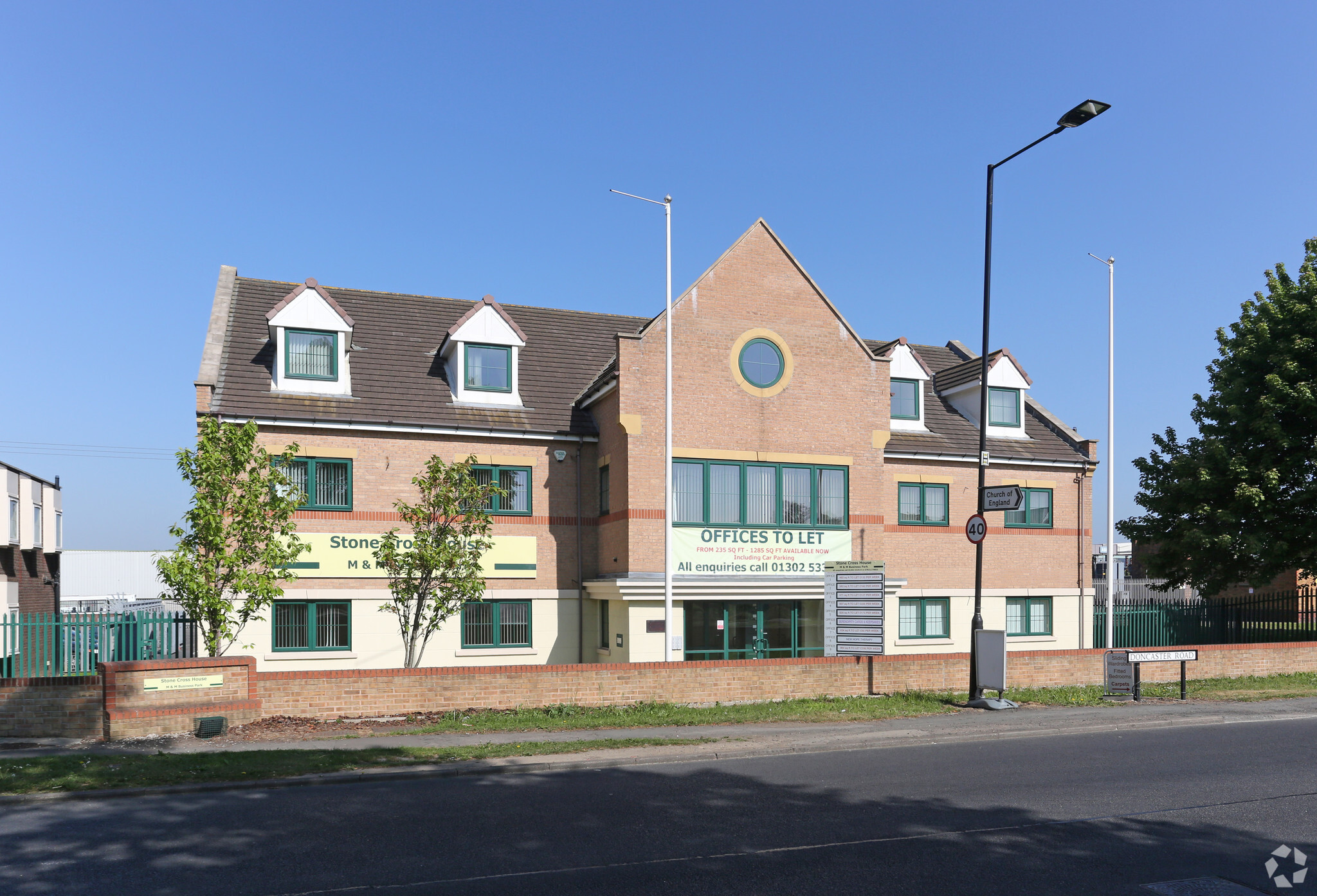 Doncaster Rd, Doncaster for sale Primary Photo- Image 1 of 1