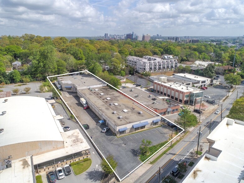 465 Bishop St NW, Atlanta, GA for sale - Building Photo - Image 2 of 11