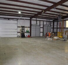 840 White Hill Rd, Sanford, NC for lease Interior Photo- Image 2 of 7