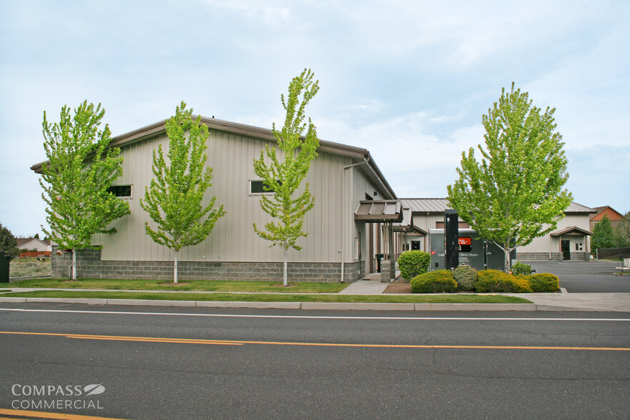 63004 NE 18th St, Bend, OR for lease - Building Photo - Image 2 of 9