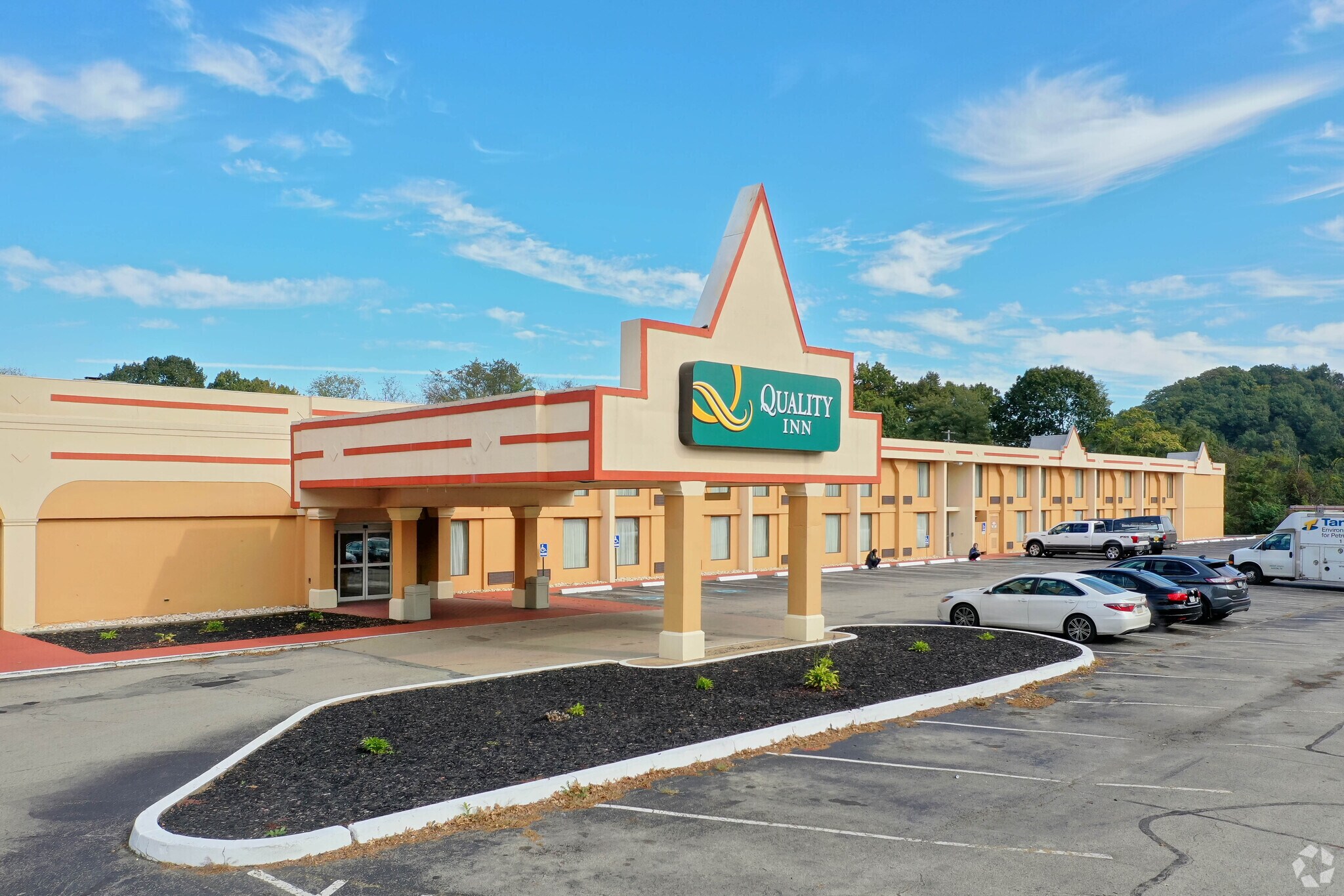 300 Tarentum Bridge Rd, New Kensington, PA for sale Primary Photo- Image 1 of 1