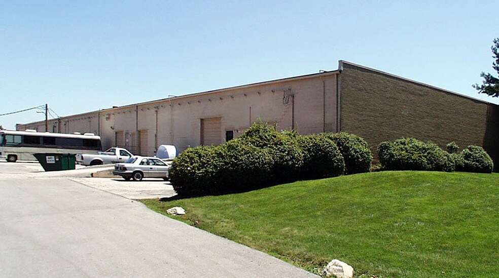 255-273 Wolfner Dr, Fenton, MO à louer - Autre - Image 2 de 4