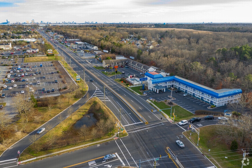 633 White Horse Pike, Absecon, NJ à vendre - Photo du bâtiment - Image 2 de 76