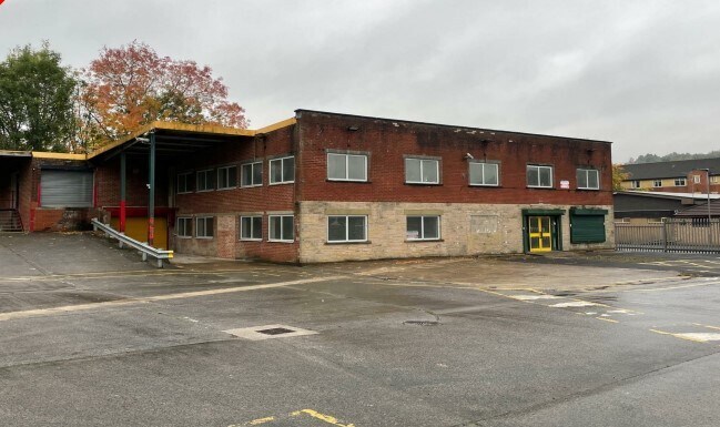 Plus de détails pour George St, Darwen - Industriel à louer