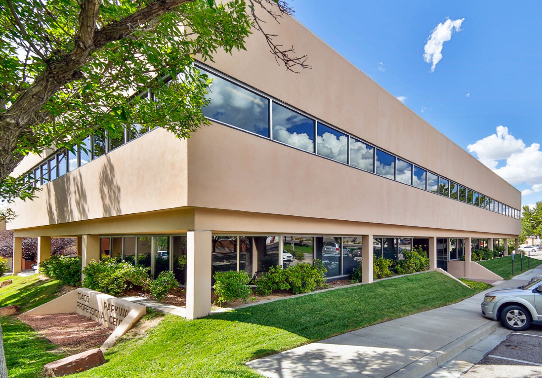 10409 Montgomery Blvd NE, Albuquerque, NM for lease Primary Photo- Image 1 of 11