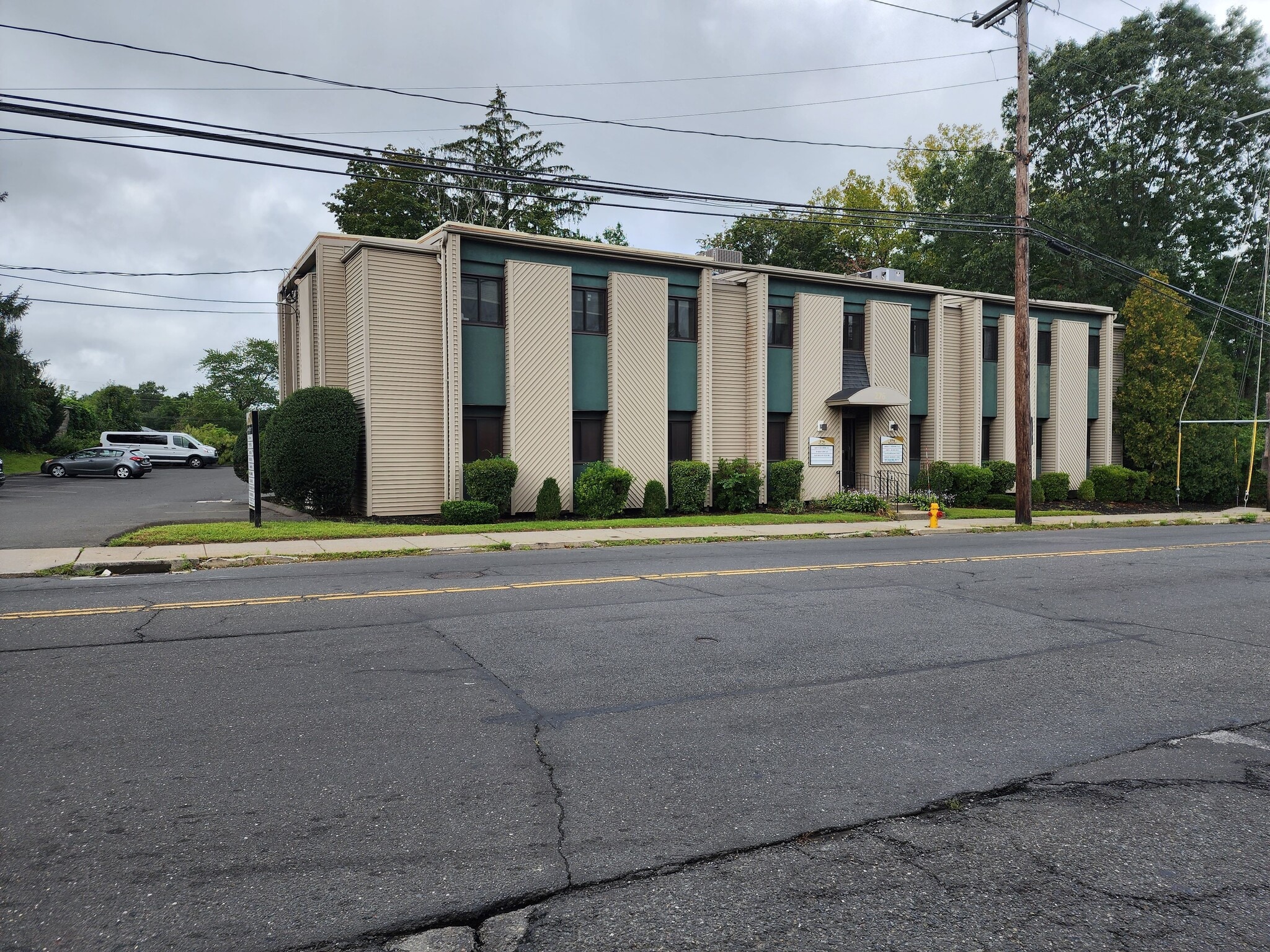 276 Highland Ave, Waterbury, CT for lease Building Photo- Image 1 of 5