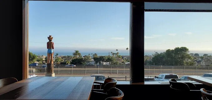 750 Mattie Rd, Pismo Beach, CA à vendre - Photo du bâtiment - Image 3 de 5