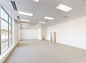 10812 Bryton Corporate Center Dr, Huntersville, NC for lease Interior Photo- Image 2 of 3