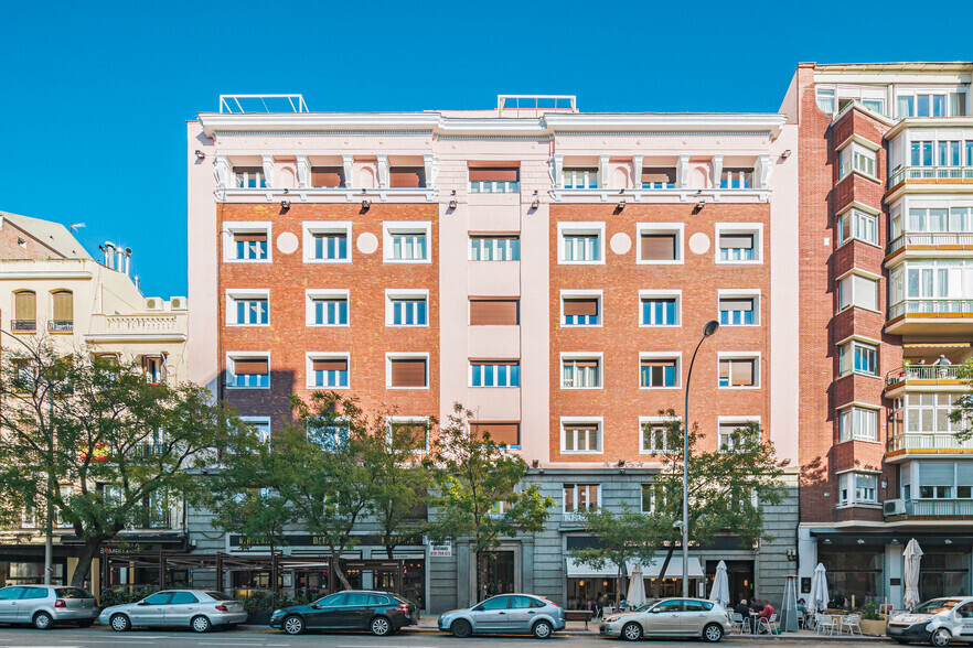 Calle Santa Engracia, 108, Madrid, Madrid à louer - Photo principale - Image 1 de 3