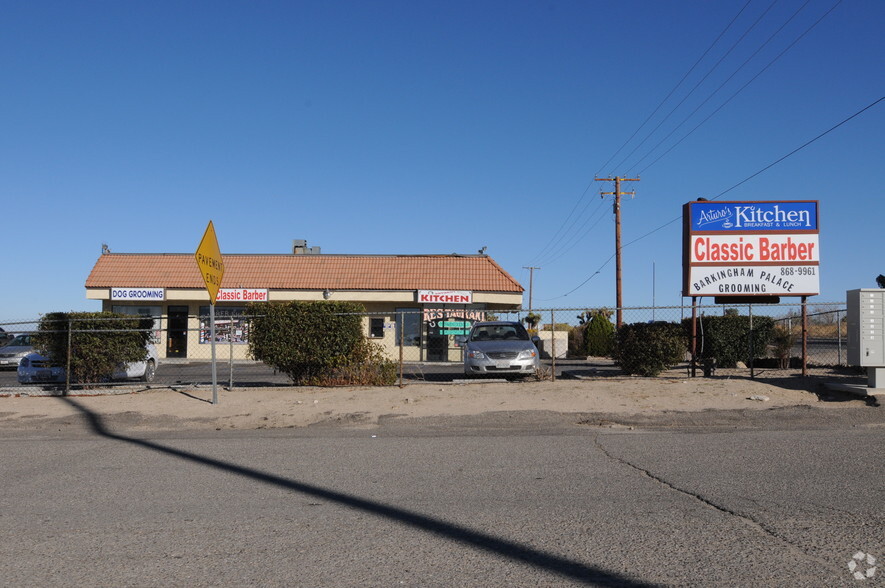 3724 Phelan Rd, Phelan, CA for sale - Primary Photo - Image 1 of 1