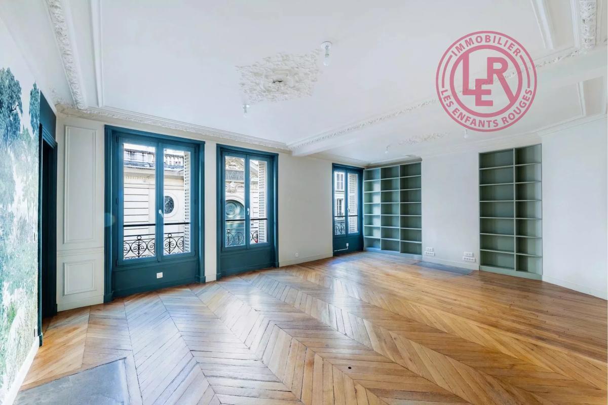 Office in Paris for sale Interior Photo- Image 1 of 10