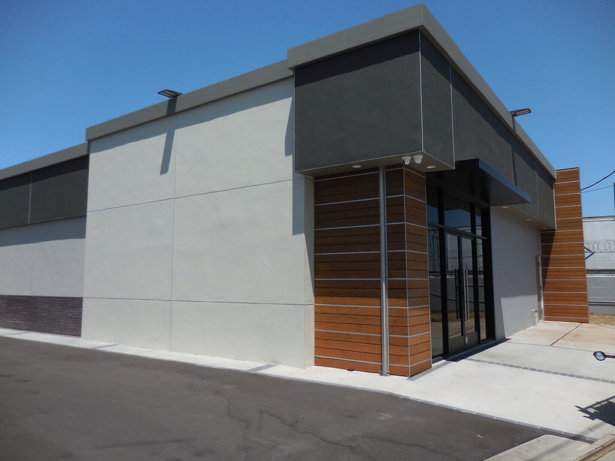 1439 Plaza Del Amo, Torrance, CA à vendre Photo principale- Image 1 de 26