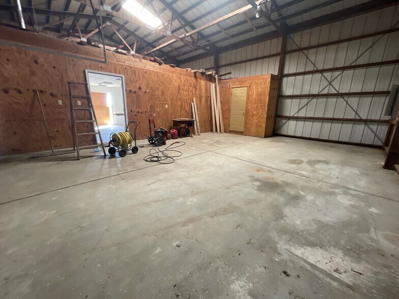 7201 Arbor Rd, Lincoln, NE à louer - Photo du bâtiment - Image 2 de 4