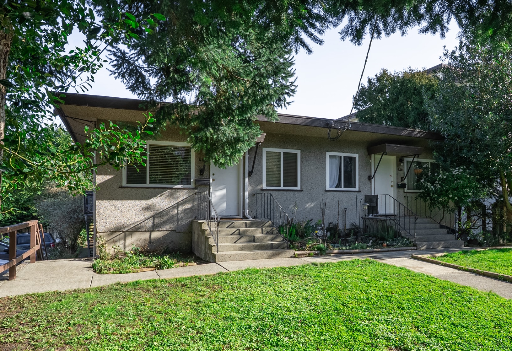 410 Michigan St, Victoria, BC for sale Building Photo- Image 1 of 5