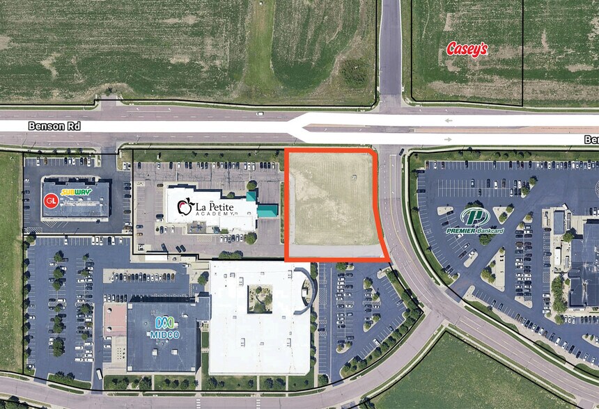 3901 W Benson Rd, Sioux Falls, SD à vendre - Photo du bâtiment - Image 1 de 1