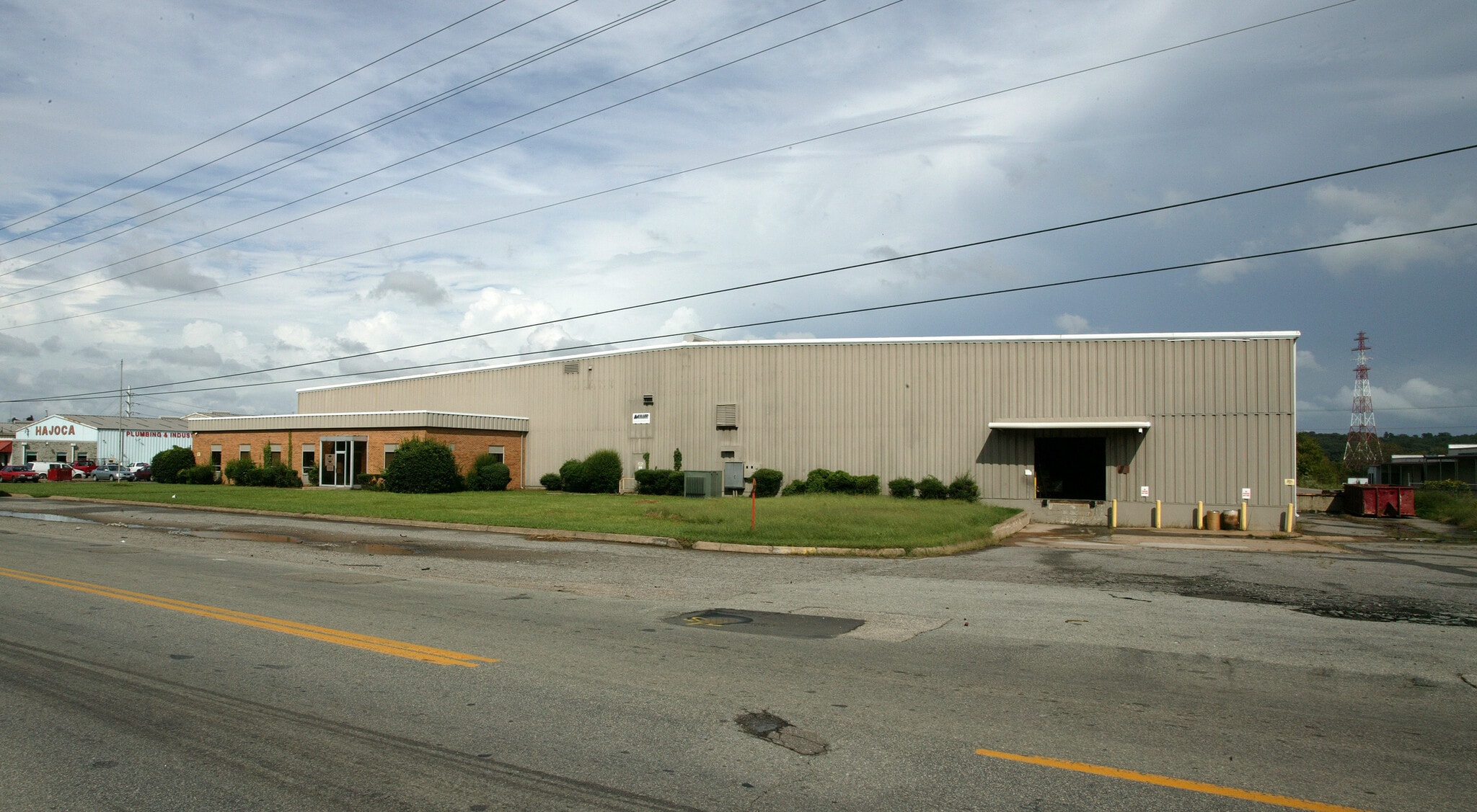 2320 Deepwater Terminal Rd, Richmond, VA for lease Building Photo- Image 1 of 7