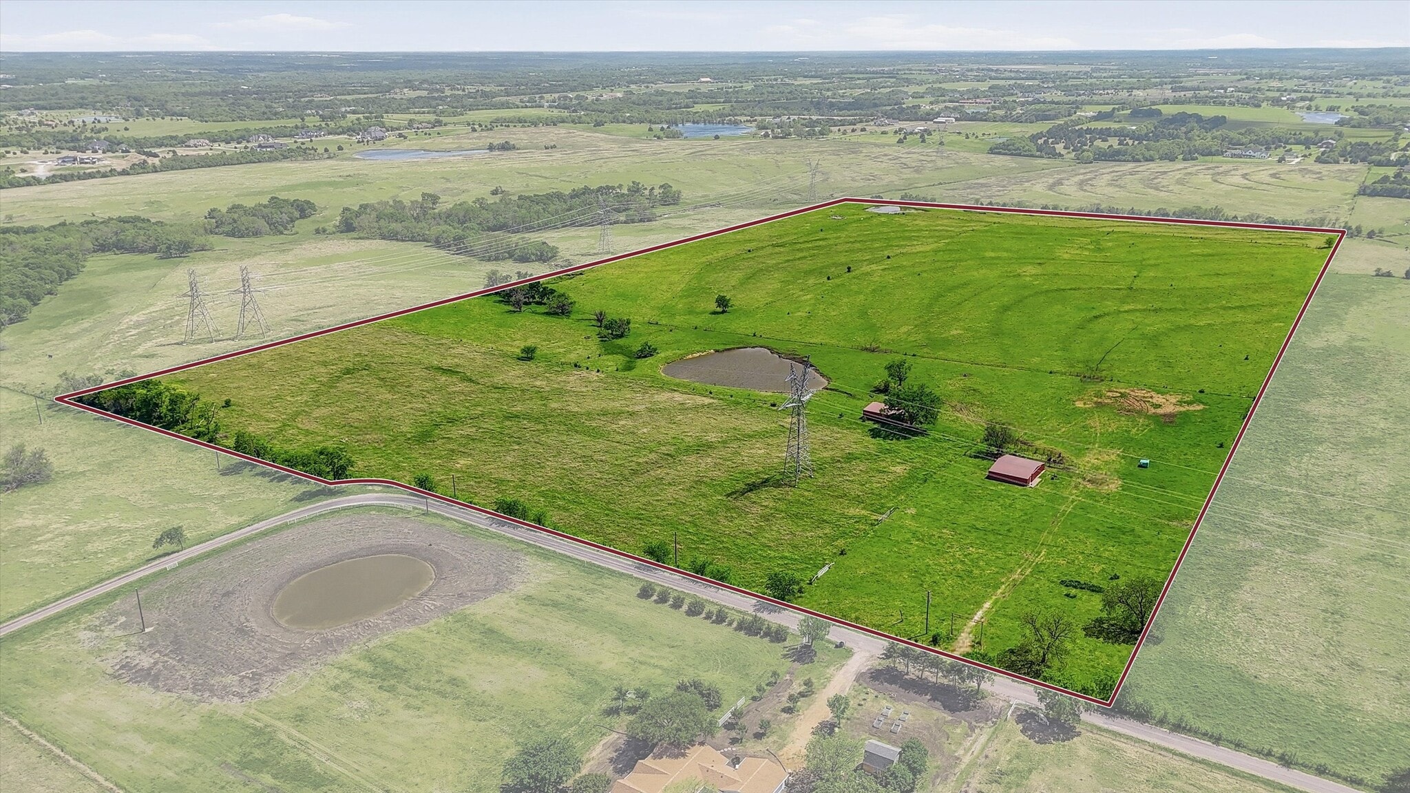 562 Lazy S Ranch Road, Gunter, TX à vendre Photo principale- Image 1 de 46