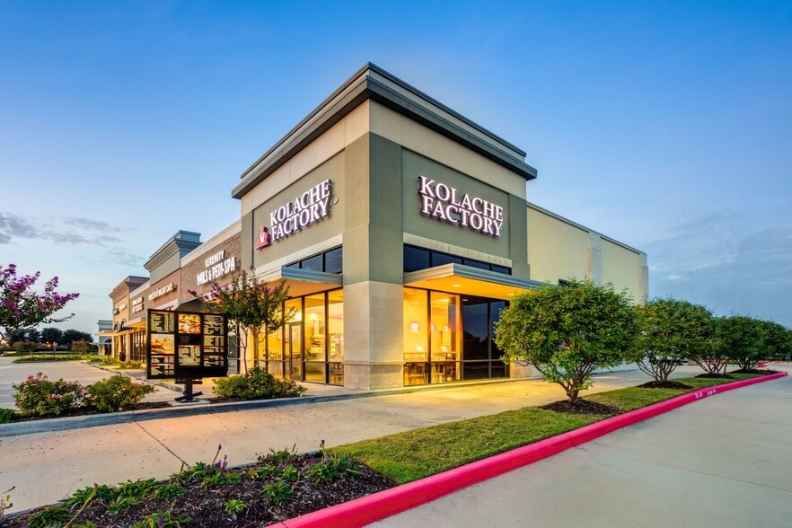 10605 Spring Green Blvd, Katy, TX for lease - Primary Photo - Image 1 of 3