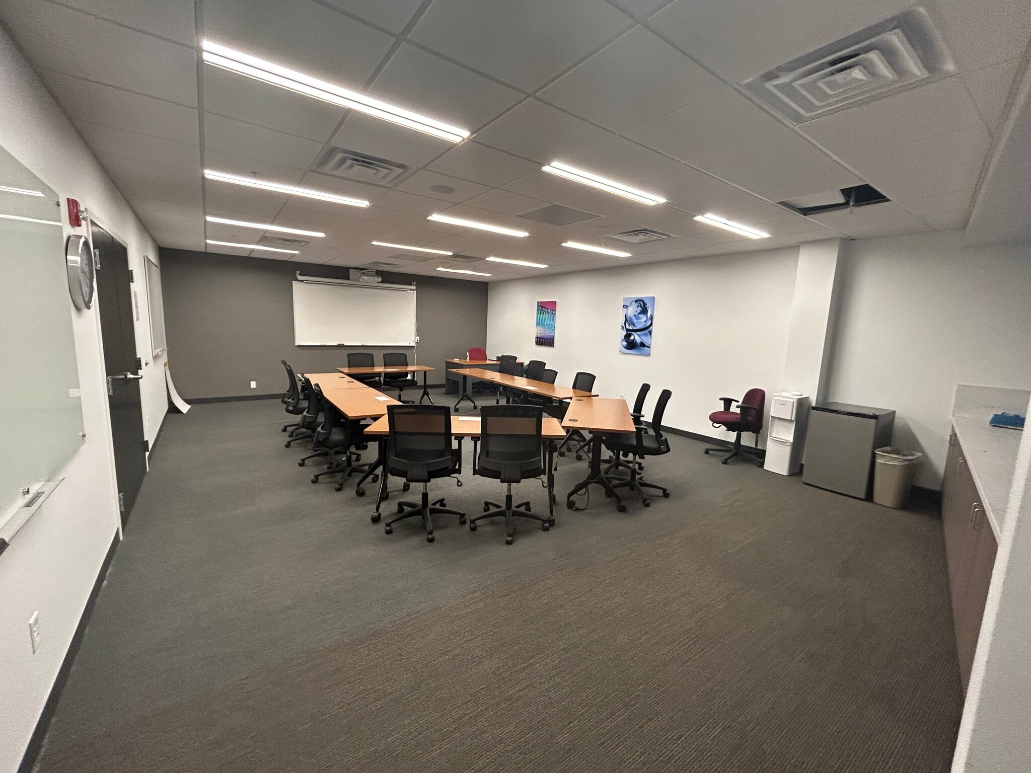 445 Electronics Pky, Liverpool, NY for lease Interior Photo- Image 1 of 6