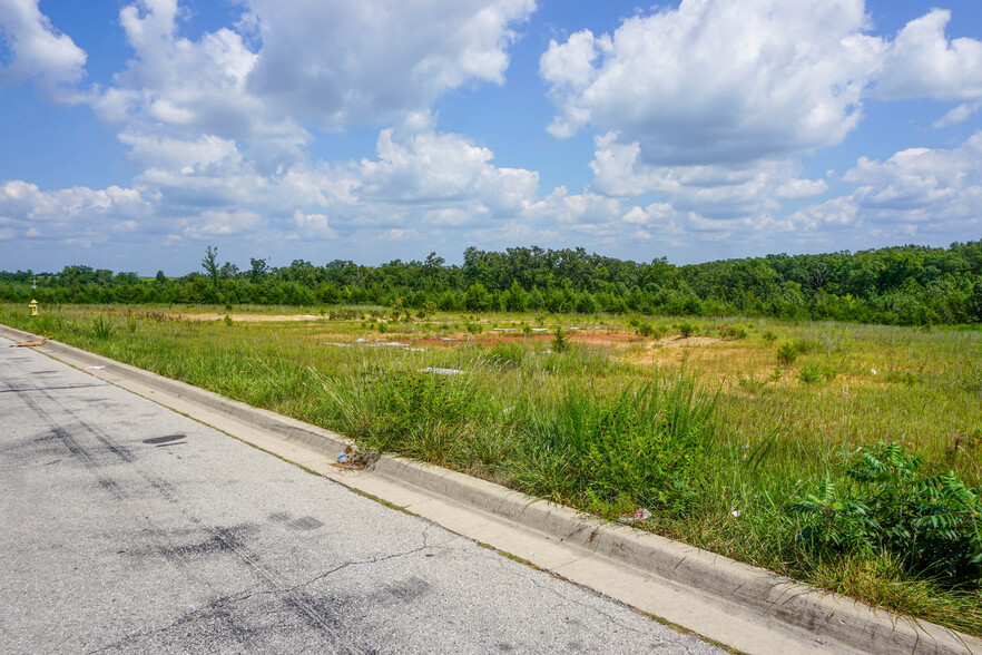 Center Street Lot 8, Rolla, MO à vendre - Photo principale - Image 1 de 3