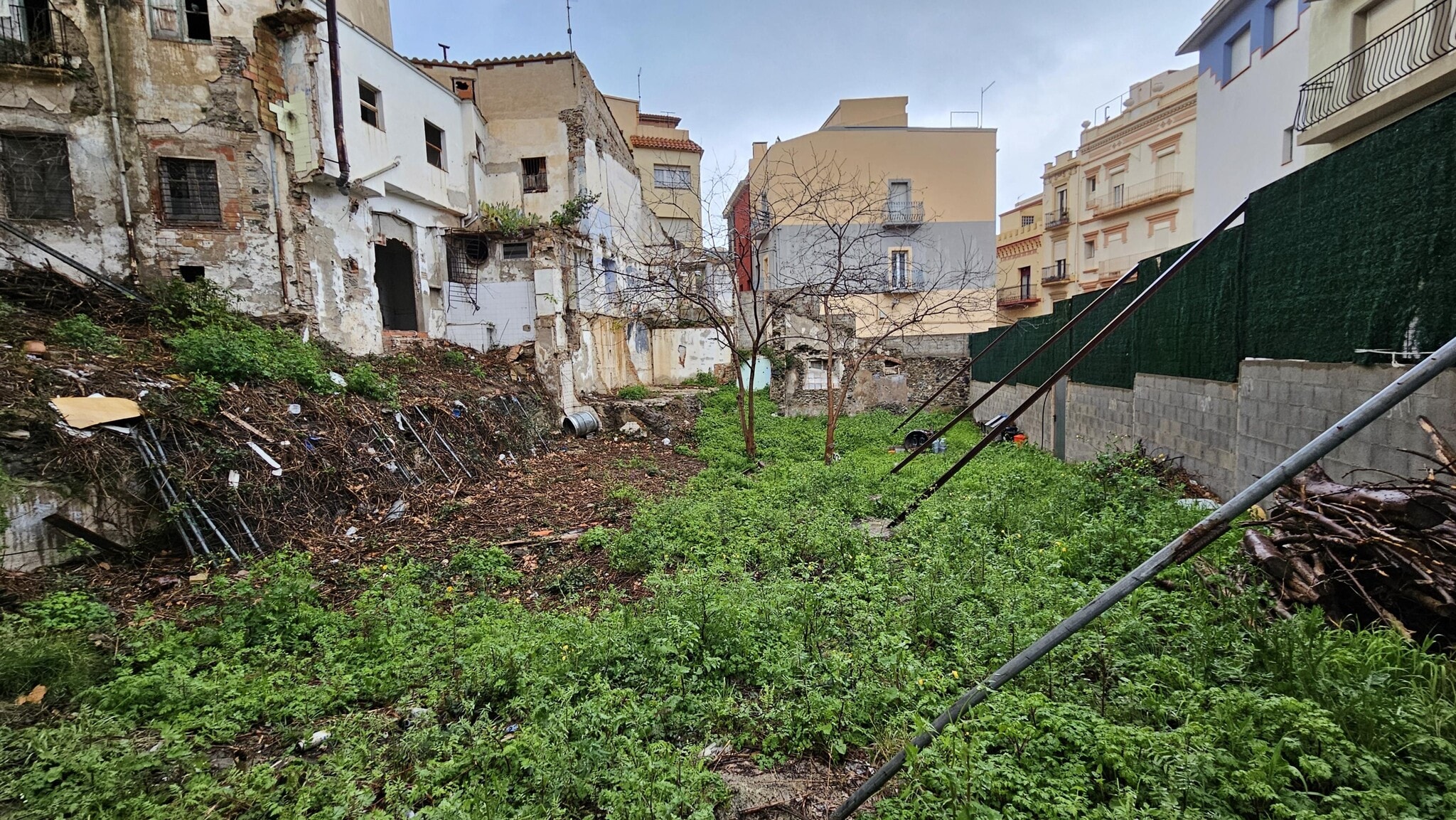 Land in Portbou, Gerona for sale Primary Photo- Image 1 of 12