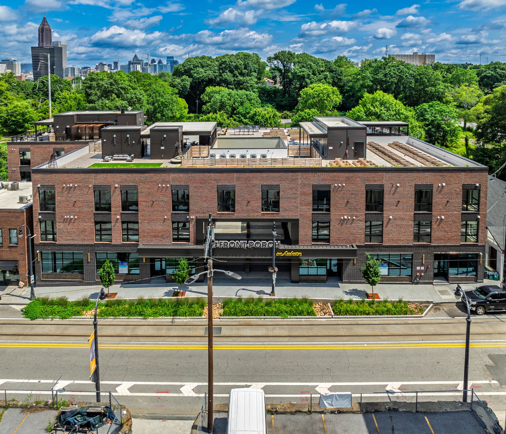 348-376 NE Auburn Ave, Atlanta, GA for lease Primary Photo- Image 1 of 12