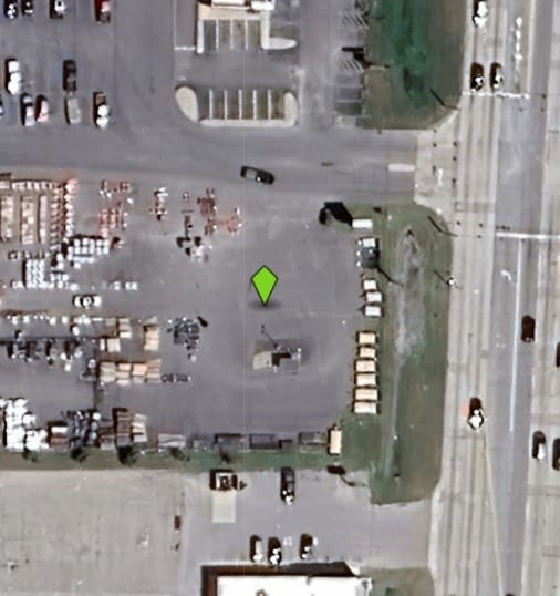 115 S Memorial Dr, New Castle, IN for sale - Building Photo - Image 1 of 1